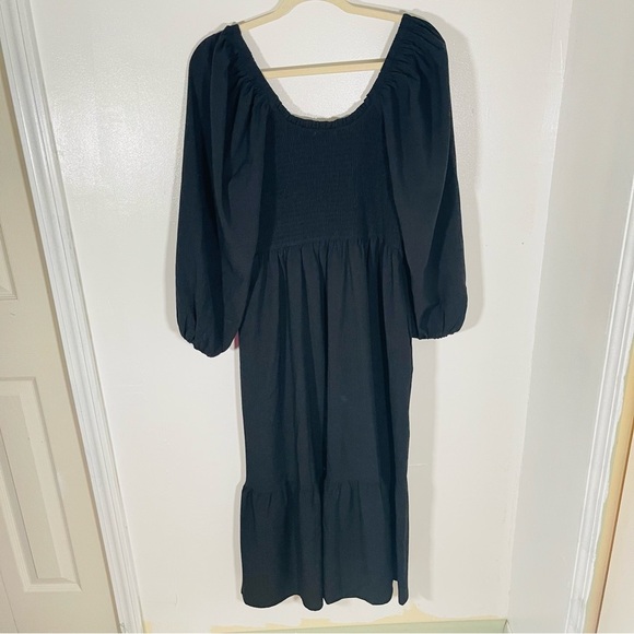 NEW Tuckernuck Pomander Place Seersucker Aleah Dress Black Midi Neutral Modest - Picture 5 of 8